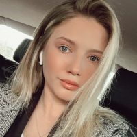 0115E2C7-4A1F-4071-9A44-60F8AEFB29ED